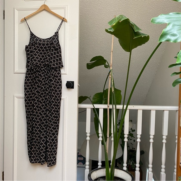 Club Monaco silk jumpsuit - Picture 7 of 7